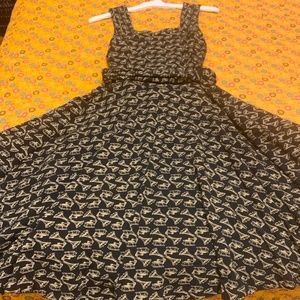 Swing style dress size M